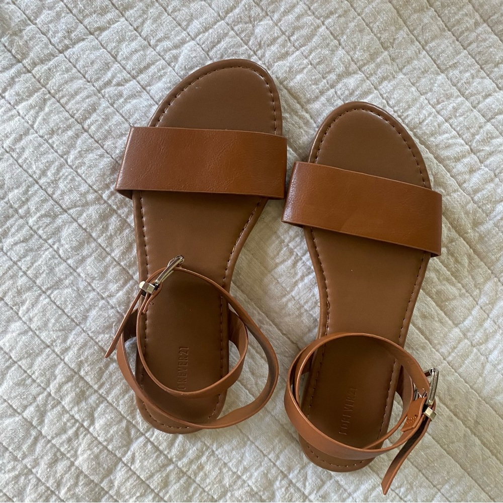 NWOT Faux Leather Sandals